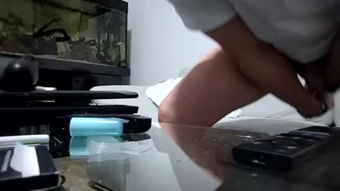 Snapshot of alles594462 chatting on February 2, 2025, 4:15 am alles594462 online show from February 2, 2025, 4:15 am