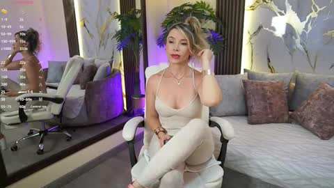 Snapshot of allicerouse chatting on October 21, 2025, 7:25 pm Allice online show from October 21, 2025, 7:25 pm