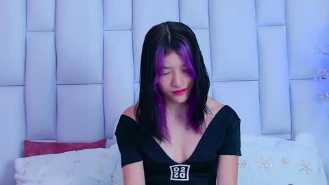 Snapshot of alliciakim chatting on January 13, 2025, 7:21 pm Allicia online show from January 13, 2025, 7:21 pm
