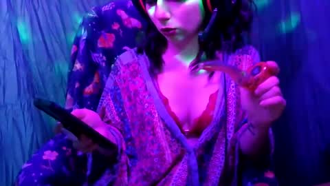 Snapshot of alliebells1 chatting on January 16, 2025, 10:12 pm alliebells1 online show from January 16, 2025, 10:12 pm