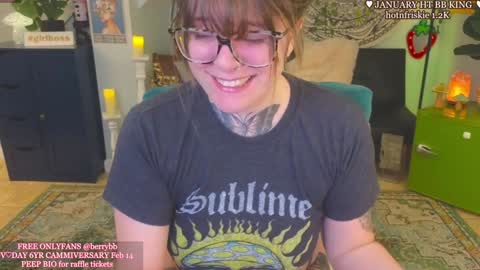 Snapshot of allieberrybb chatting on January 21, 2025, 4:32 am bb online show from January 21, 2025, 4:32 am