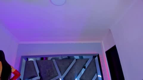 Snapshot of allijadid chatting on January 18, 2025, 10:49 am    online show from January 18, 2025, 10:49 am