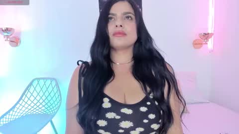 Snapshot of almamarvik chatting on November 12, 2025, 3:45 pm alma marvik online show from November 12, 2025, 3:45 pm