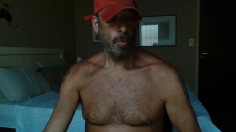 Snapshot of alph4beto chatting on January 25, 2025, 9:46 pm ALPH4BETO online show from January 25, 2025, 9:46 pm