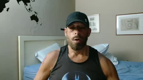 Snapshot of alph4beto chatting on March 12, 2025, 12:20 am ALPH4BETO online show from March 12, 2025, 12:20 am