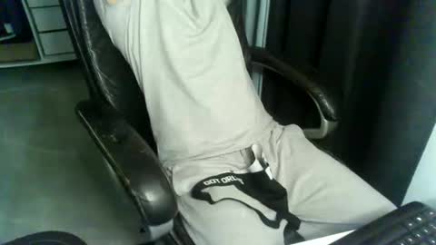 Snapshot of alpha6998 chatting on October 7, 2025, 11:24 pm alpha6998 online show from October 7, 2025, 11:24 pm