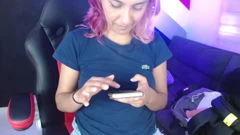 Snapshot of alterego1__ chatting on February 17, 2025, 8:36 pm Alter  online show from February 17, 2025, 8:36 pm