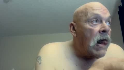 Snapshot of altoplay69 chatting on October 19, 2025, 3:18 am altoplay69 online show from October 19, 2025, 3:18 am