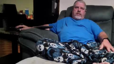 alwaysh0rnyn0w online show from October 19, 2025, 12:22 am