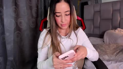 Snapshot of alyzeegorgeous chatting on October 9, 2025, 1:58 am Alyze make feel hot as hell online show from October 9, 2025, 1:58 am