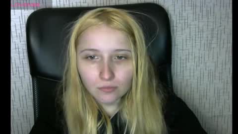 Snapshot of amanda_sherr chatting on December 22, 2024, 10:36 pm Amanda online show from December 22, 2024, 10:36 pm