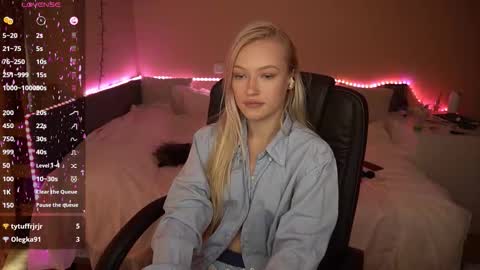 Snapshot of amandaafire chatting on September 28, 2025, 1:27 pm Amanda online show from September 28, 2025, 1:27 pm