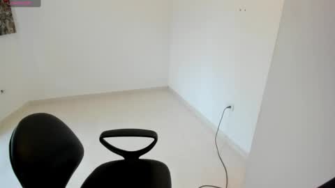 Snapshot of amaranta69_cam chatting on March 3, 2025, 4:56 pm AMARANTA online show from March 3, 2025, 4:56 pm