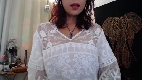 Snapshot of amatista_riveera chatting on December 13, 2024, 4:05 pm Amatista  Next stream 9 DEC 1 PM COLOMBIAN TIME  miss u and love u online show from December 13, 2024, 4:05 pm