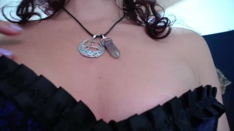 Snapshot of amatista_riveera chatting on February 2, 2025, 12:51 am Amatista  Next stream 9 DEC 1 PM COLOMBIAN TIME  miss u and love u online show from February 2, 2025, 12:51 am