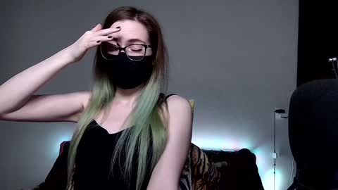 Snapshot of amber_candyfloss chatting on December 10, 2024, 3:52 am Amber non-nude model online show from December 10, 2024, 3:52 am