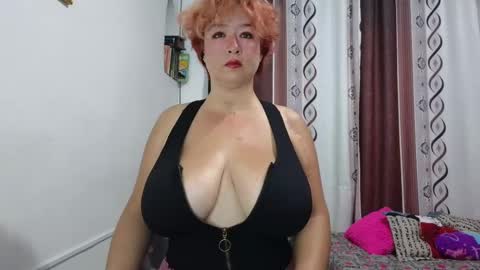 Snapshot of amberlissi chatting on February 21, 2025, 3:10 pm LISSY online show from February 21, 2025, 3:10 pm