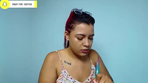 Snapshot of ameli_and_lucas chatting on January 2, 2025, 3:26 am Amelia  Lucas online show from January 2, 2025, 3:26 am