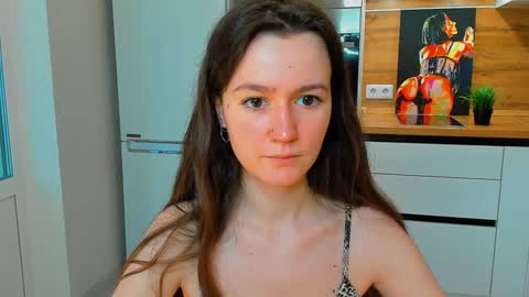 Snapshot of ameli_moon chatting on January 26, 2025, 10:23 am Eileen online show from January 26, 2025, 10:23 am