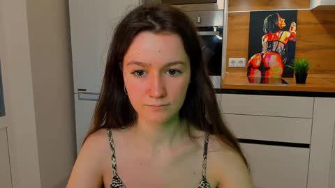 Snapshot of ameli_moon chatting on January 27, 2025, 12:58 pm Eileen online show from January 27, 2025, 12:58 pm