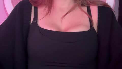 Snapshot of ameliacooperxxx chatting on October 15, 2025, 8:42 pm ameliacooperxxx online show from October 15, 2025, 8:42 pm