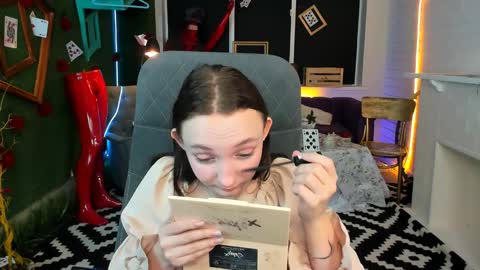 Snapshot of ameliamalina chatting on December 3, 2024, 5:53 am Amelia online show from December 3, 2024, 5:53 am