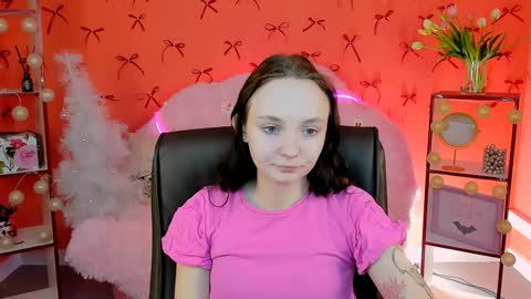 Snapshot of ameliamalina chatting on December 13, 2024, 5:27 am Amelia online show from December 13, 2024, 5:27 am