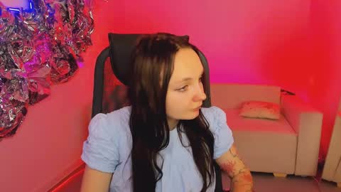 Snapshot of ameliamalina chatting on January 14, 2025, 8:31 am Amelia online show from January 14, 2025, 8:31 am