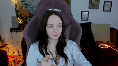 Snapshot of ameliamalina chatting on February 9, 2025, 11:36 am Amelia online show from February 9, 2025, 11:36 am
