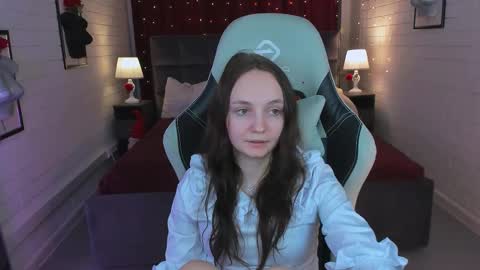 Snapshot of ameliamalina chatting on February 27, 2025, 8:28 am Amelia online show from February 27, 2025, 8:28 am