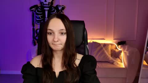 Snapshot of ameliamalina chatting on October 24, 2025, 10:55 am Amelia online show from October 24, 2025, 10:55 am