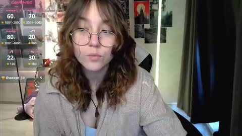 Snapshot of ameliameadd chatting on November 11, 2025, 8:36 am Amelia online show from November 11, 2025, 8:36 am