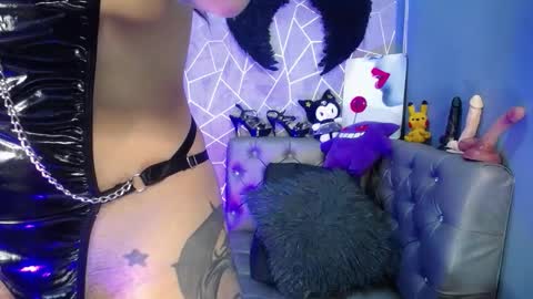 Snapshot of amelierouss chatting on October 8, 2025, 2:42 am AMELIEROUS .. see you tomorrow kisses online show from October 8, 2025, 2:42 am