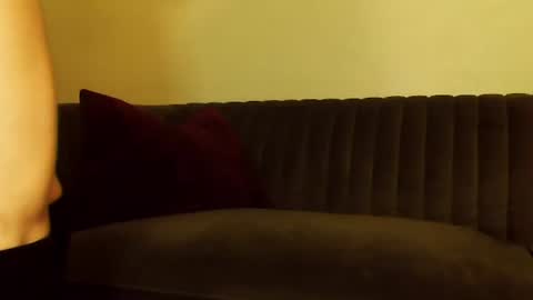 HOT white  naughty leo  xxx online show from January 28, 2025, 2:00 am