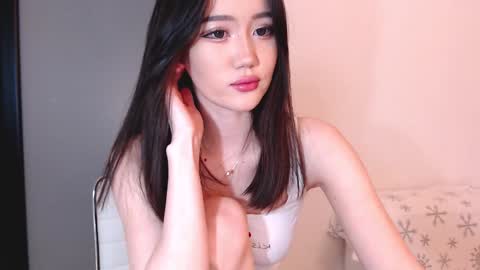 Snapshot of amiliyan chatting on December 14, 2024, 8:34 am AmiliYan online show from December 14, 2024, 8:34 am