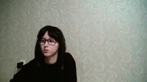 Snapshot of amomira chatting on December 17, 2024, 12:00 pm Amomira online show from December 17, 2024, 12:00 pm