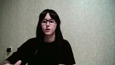 Snapshot of amomira chatting on September 11, 2025, 12:00 am Amomira online show from September 11, 2025, 12:00 am