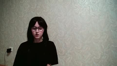 Snapshot of amomira chatting on October 18, 2025, 2:29 pm Amomira online show from October 18, 2025, 2:29 pm