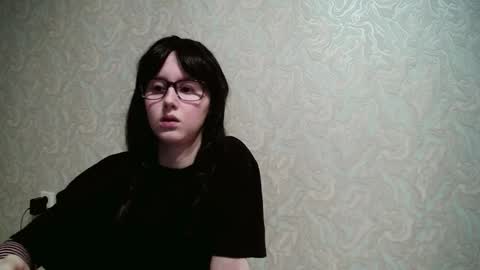 Snapshot of amomira chatting on November 3, 2025, 12:28 pm Amomira online show from November 3, 2025, 12:28 pm