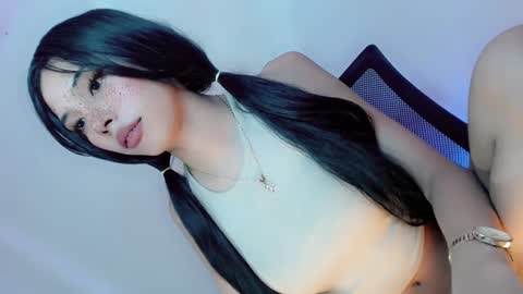 Snapshot of amor_pleasure chatting on December 4, 2024, 5:27 am Belle Tylor online show from December 4, 2024, 5:27 am