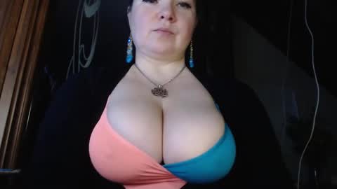 Snapshot of amorelara chatting on January 11, 2025, 4:59 am amorelara online show from January 11, 2025, 4:59 am