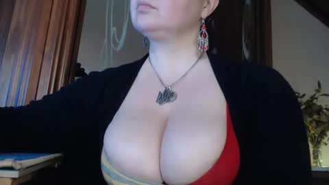 Snapshot of amorelara chatting on February 2, 2025, 10:02 am amorelara online show from February 2, 2025, 10:02 am