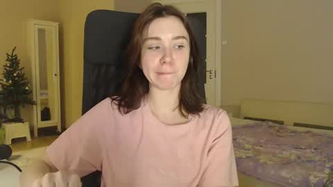 Snapshot of amoremeoww chatting on January 15, 2025, 4:43 pm miss unforgettable online show from January 15, 2025, 4:43 pm