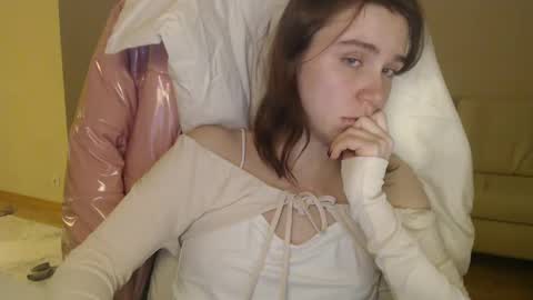 Snapshot of amoremeoww chatting on February 25, 2025, 7:14 pm miss unforgettable online show from February 25, 2025, 7:14 pm