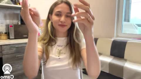 Snapshot of amy_chill chatting on September 20, 2025, 10:38 am Amy Chill online show from September 20, 2025, 10:38 am