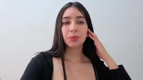 Snapshot of ana_castilo chatting on October 19, 2025, 12:39 pm Ana  IG an castillo 1 online show from October 19, 2025, 12:39 pm