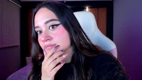 Snapshot of ana_taylor2 chatting on September 19, 2025, 11:33 am Ana online show from September 19, 2025, 11:33 am