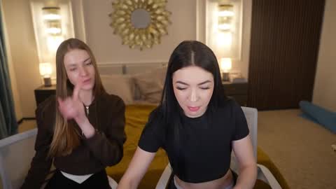 Snapshot of anabel2054 chatting on March 1, 2025, 2:44 pm Sweet girls online show from March 1, 2025, 2:44 pm