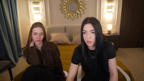 Snapshot of anabel2054 chatting on March 1, 2025, 6:11 pm Sweet girls online show from March 1, 2025, 6:11 pm