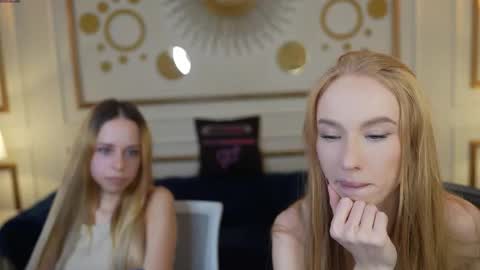 Snapshot of anabel2054 chatting on October 22, 2025, 12:38 pm Sweet girls online show from October 22, 2025, 12:38 pm